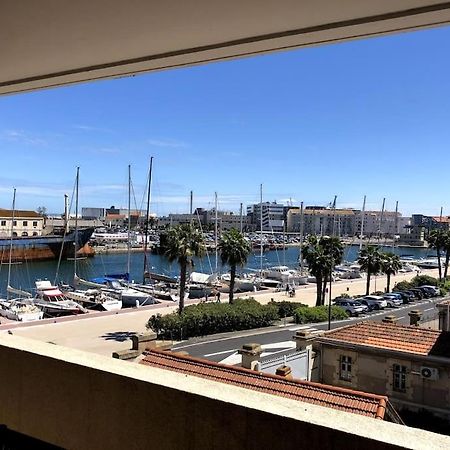 Grand Bleu Apartment Sete Bagian luar foto